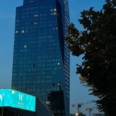 West 21 Tower Appartement